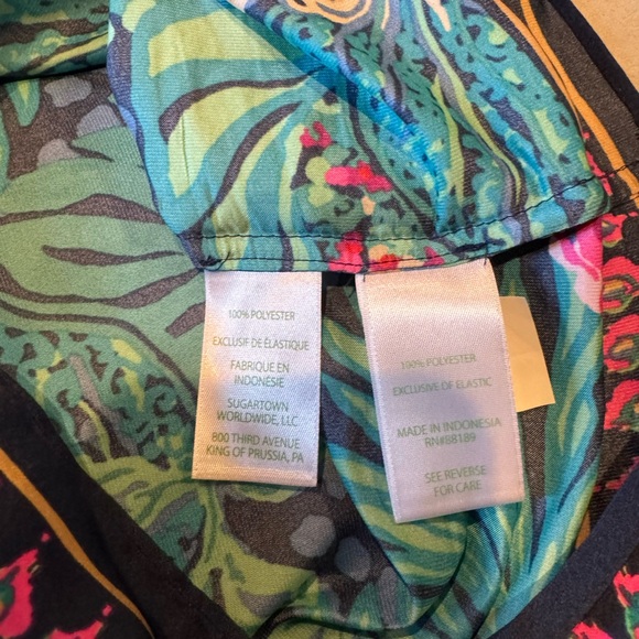 Lilly Pulitzer Off Shoulder Floral Top- Size Large, worn once - Picture 4 of 6